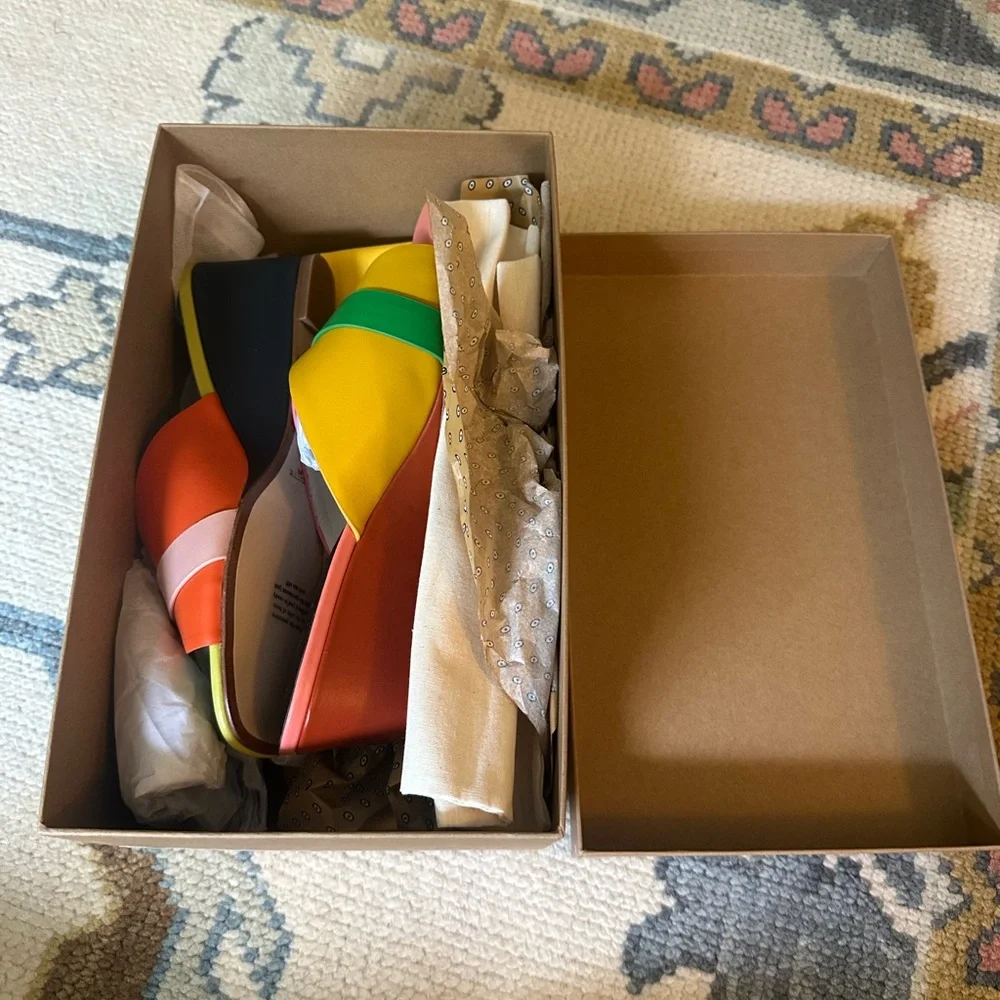 Charlotte Stone Teresa Mules - Picture 6 of 8